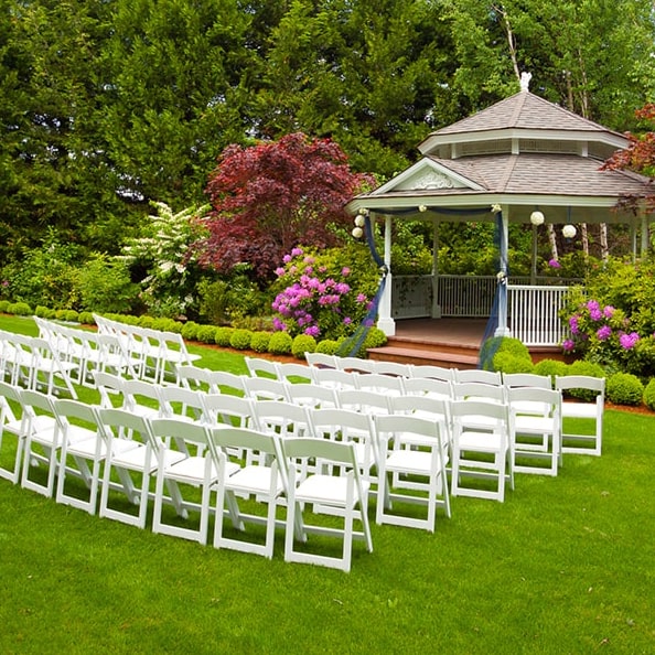 a standard wedding & event trailer rental package includes a restroom, air conditioning, and lighting